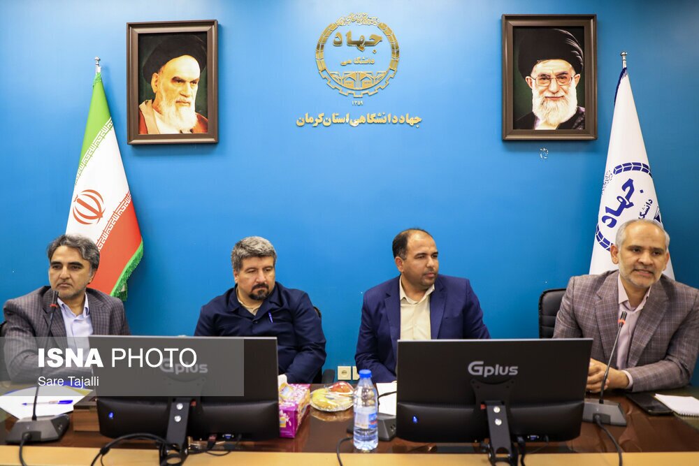 ۷۳ درصد طرح‌های تحقیقاتی مس در دانشگاه‌های کرمان انجام شد