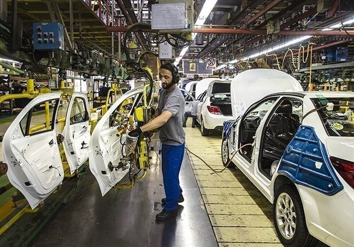 خودروی داخلی باید به کالایی مصرف تبدیل شود