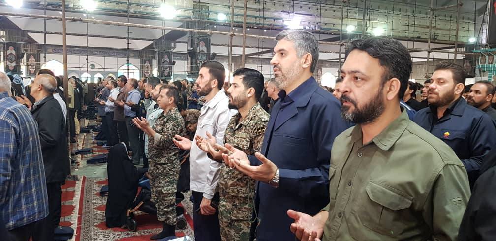 حضور پر شور بسیجیان گروه فولاد خوزستان در نماز جمعه اهواز