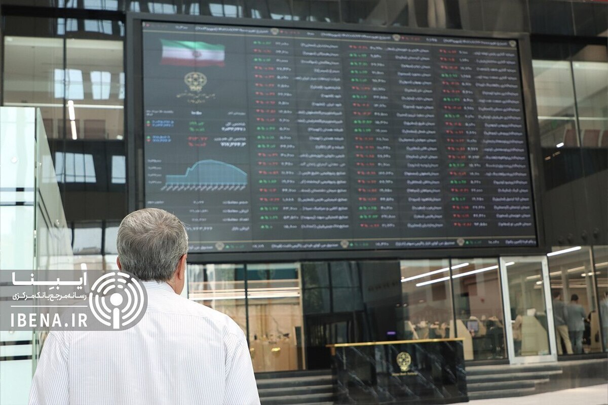 تداوم رکورد زنی شاخص کل بورس در آخرین روز معاملاتی هفته