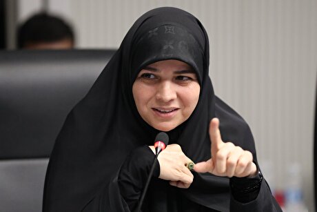 نظارت موثر بر بازار و برخورد با محتکران، راهکار مهار گرانی است/ مدیریت دقیق فرآیند عرضه کالا‌های اساسی ضرورت دارد