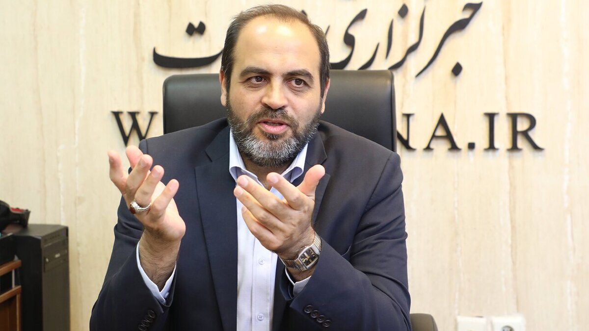 ورود کمیسیون صنایع مجلس، به موضوع تاخیر در تحویل به موقع خودرو/ تولید برخی قطعات خودرو انحصاری است/انتقاد از عدم همکاری قطعه سازان با خودروساز