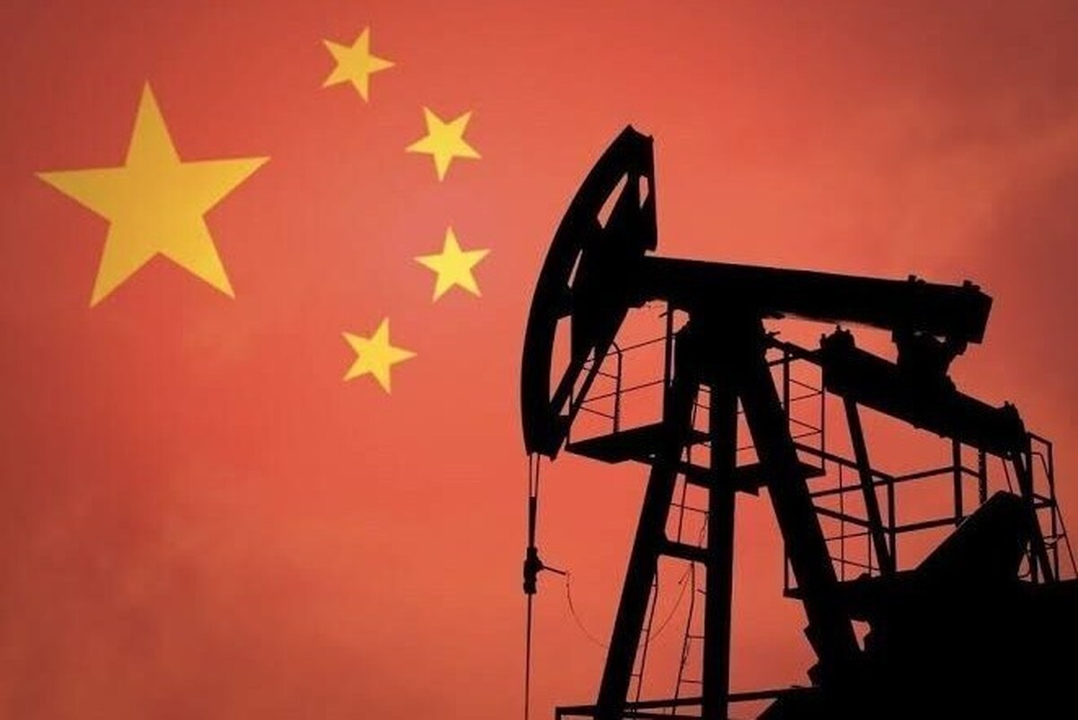 اقدامات چین در جنگ علیه ایران، قیمت نفت را ۳۰ دلار کاهش داد