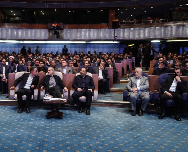 «علی امرایی» با کسب عنوان برتر در بهره‌برداری از معادن سنگ آهن مگنتیتی تجلیل شد